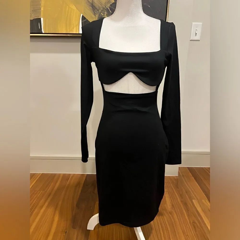 Susana Monaco cut out dress size medium NWT